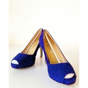Blue Suede Shoes! Peep Toe Pumps  (sz 5)